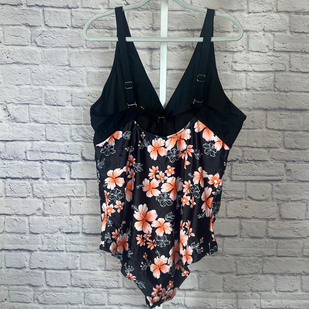 Women's Plus 22W Black Floral Blouson One Piece Swimsuit Tummy Control - Picture 3 of 4
